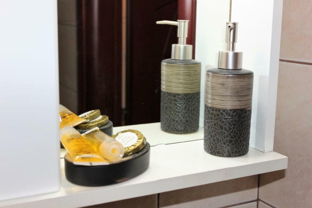 Central Studio! Fiber Wifi, Ac, Private, Self Check-In! 테살로니키 외부 사진